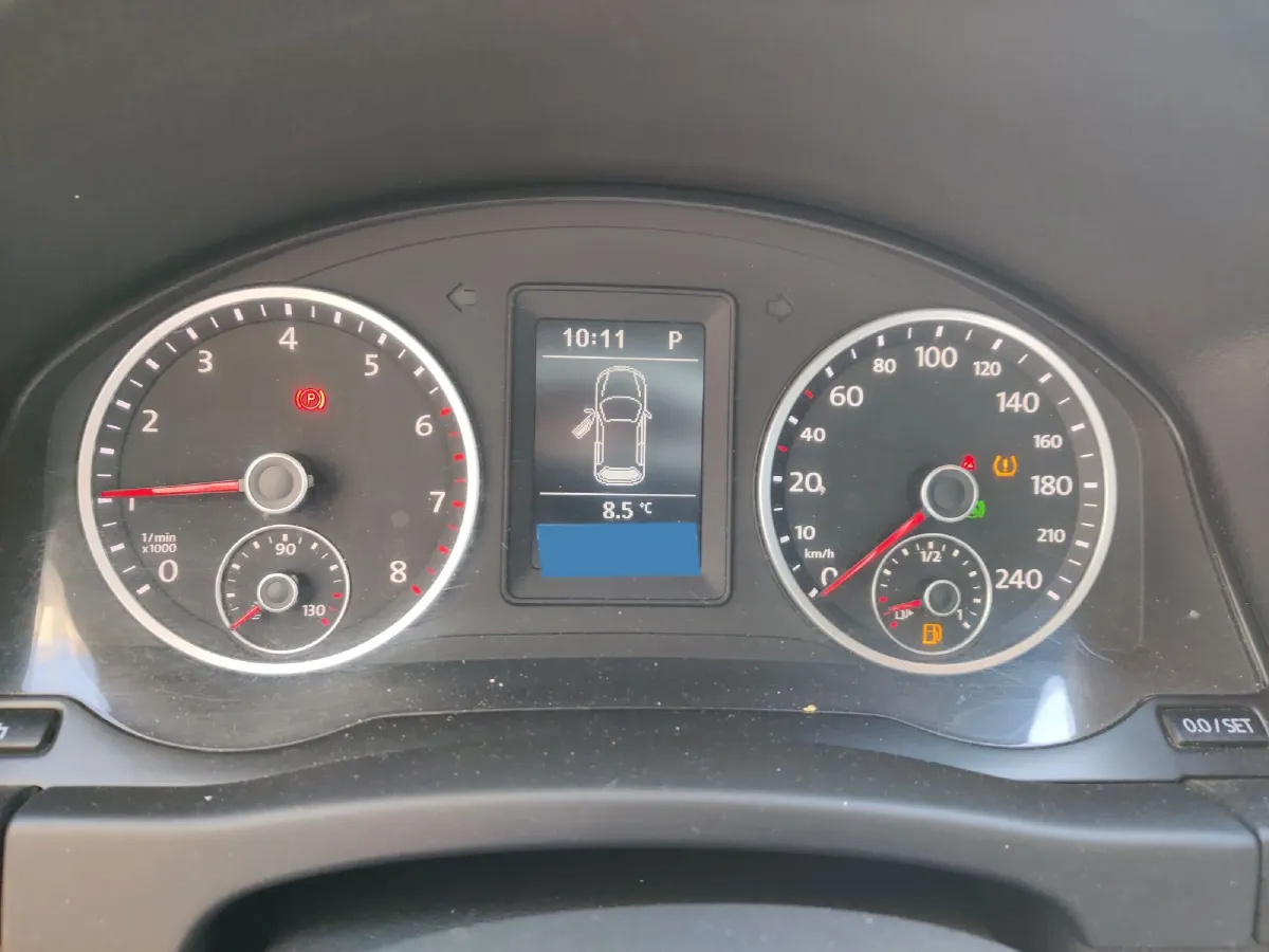 2012 Volkswagen Tiguan 1.8T 160HP L4 6AT,autocango,china used car exporter,china ev exporter,chinese used car exporter,chinese used ev exporter