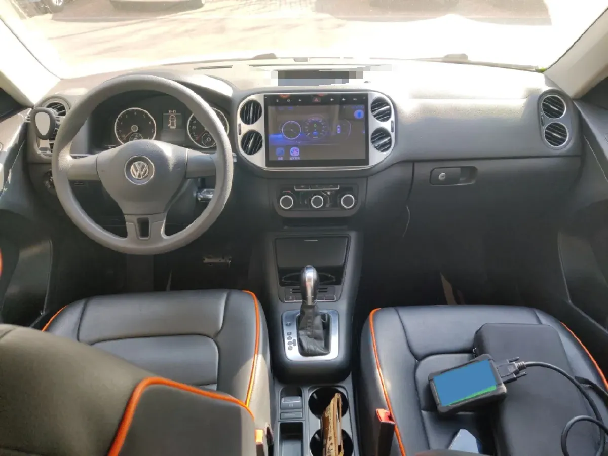2012 Volkswagen Tiguan 1.8T 160HP L4 6AT,autocango,china used car exporter,china ev exporter,chinese used car exporter,chinese used ev exporter