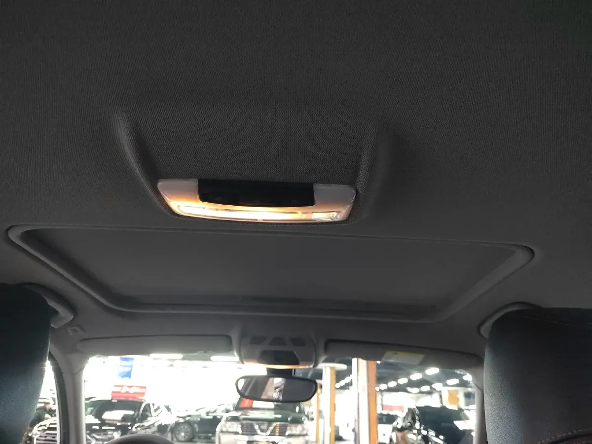 2016 BMW 1 Series 2.0T 184HP L4 8AT,autocango,china used car exporter,china ev exporter,chinese used car exporter,chinese used ev exporter