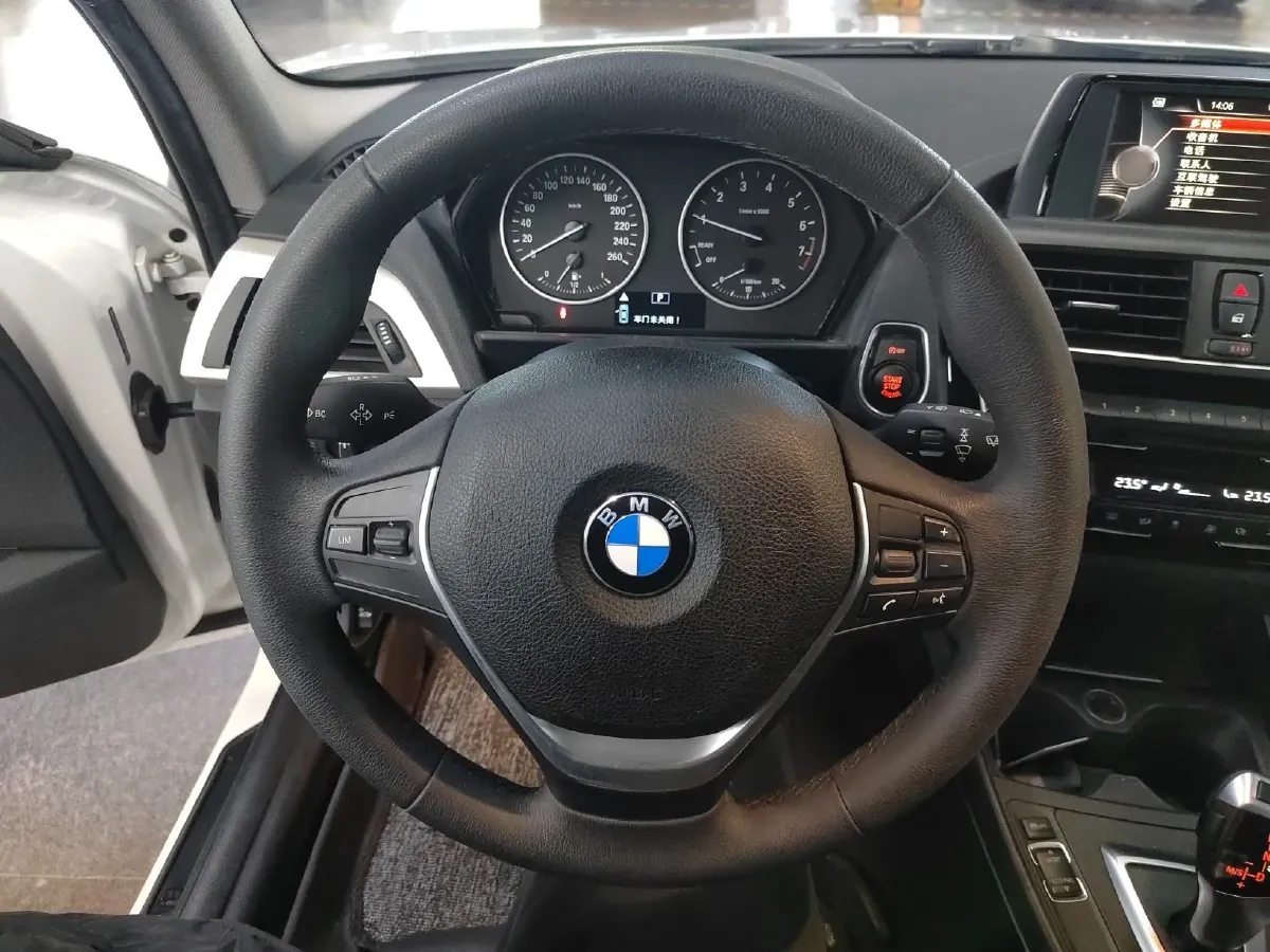 2016 BMW 1 Series 2.0T 184HP L4 8AT,autocango,china used car exporter,china ev exporter,chinese used car exporter,chinese used ev exporter