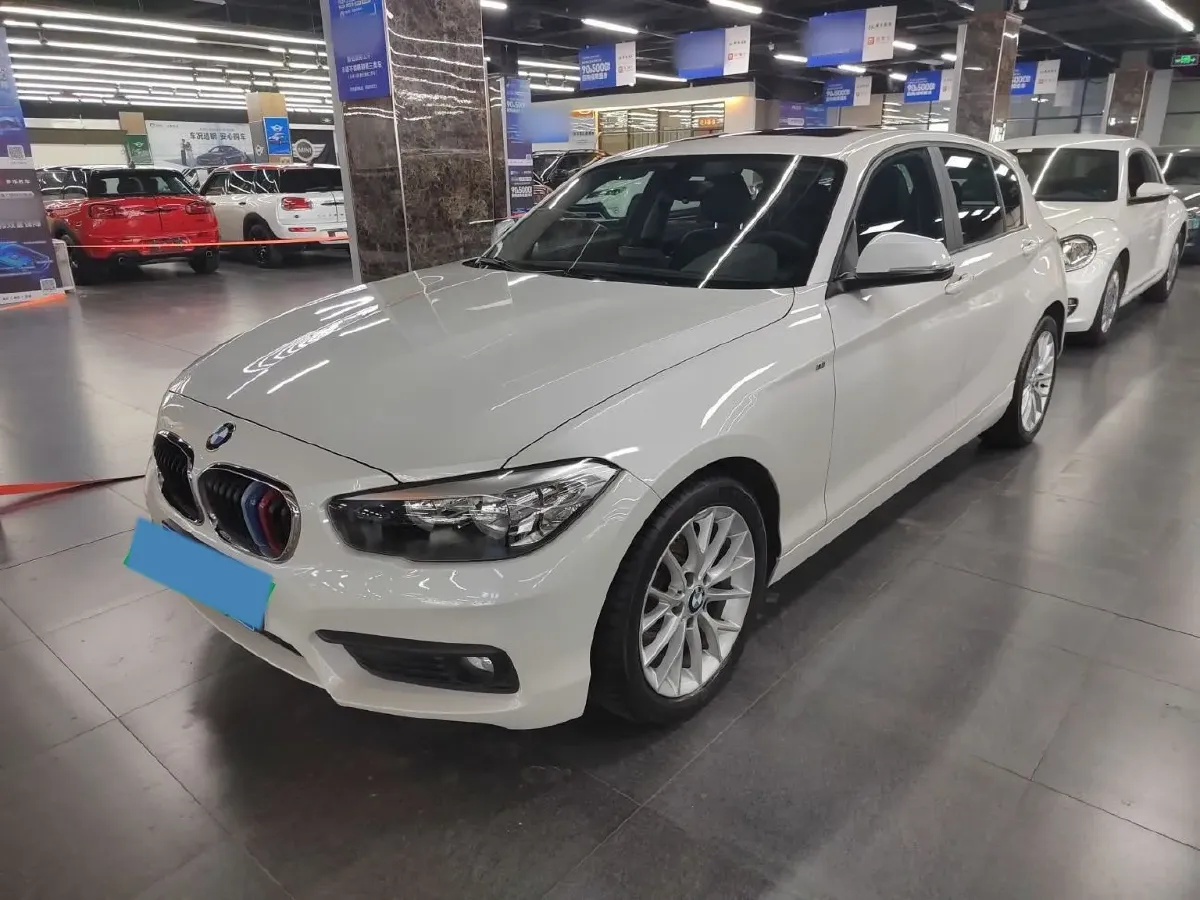 2016 BMW 1 Series 2.0T 184HP L4 8AT,autocango,china used car exporter,china ev exporter,chinese used car exporter,chinese used ev exporter