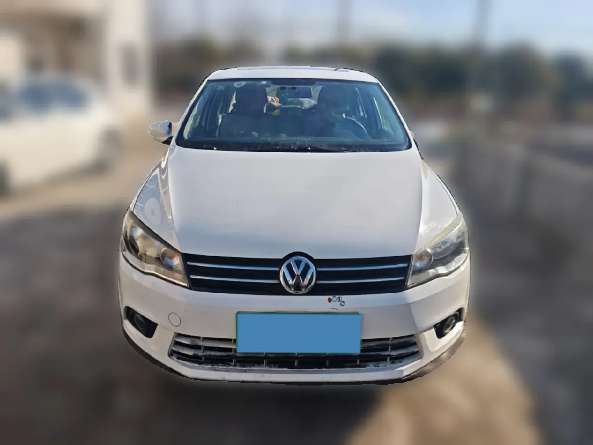 2013 Volkswagen Jetta 1.4L 90HP L4 5MT,autocango,china used car exporter,china ev exporter,chinese used car exporter,chinese used ev exporter