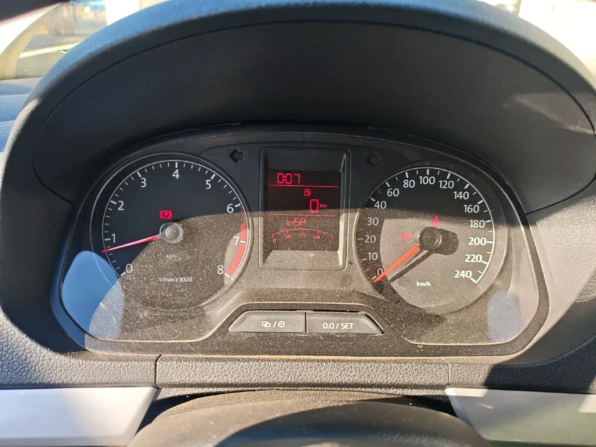 2013 Volkswagen Jetta 1.4L 90HP L4 5MT,autocango,china used car exporter,china ev exporter,chinese used car exporter,chinese used ev exporter