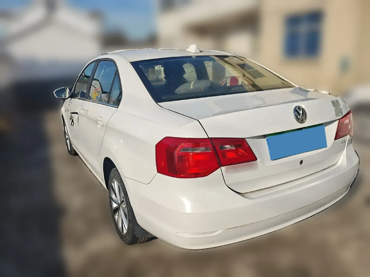 2013 Volkswagen Jetta 1.4L 90HP L4 5MT,autocango,china used car exporter,china ev exporter,chinese used car exporter,chinese used ev exporter