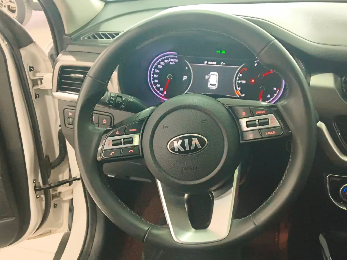 2018 Kia Sportage R 2.0L 160HP L4 6AT,autocango,china used car exporter,china ev exporter,chinese used car exporter,chinese used ev exporter