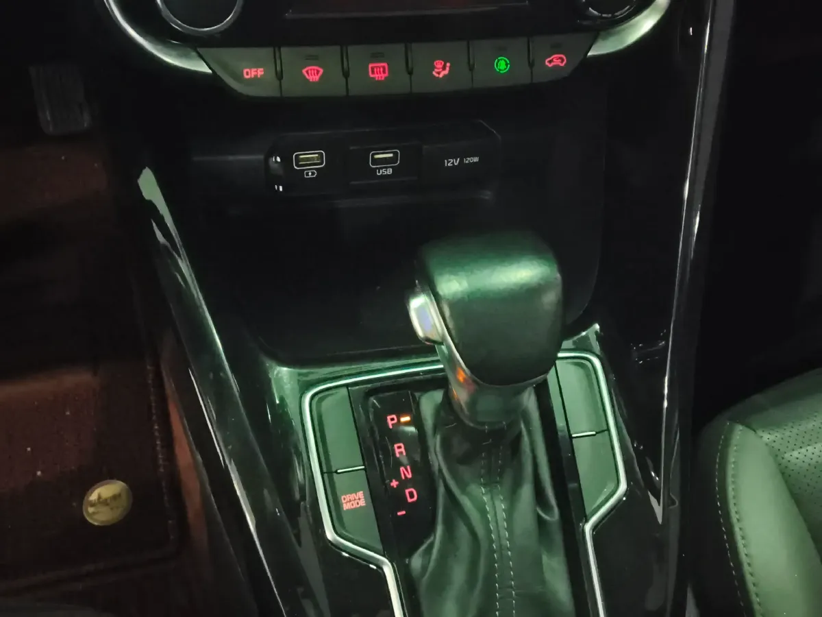 2018 Kia Sportage R 2.0L 160HP L4 6AT,autocango,china used car exporter,china ev exporter,chinese used car exporter,chinese used ev exporter