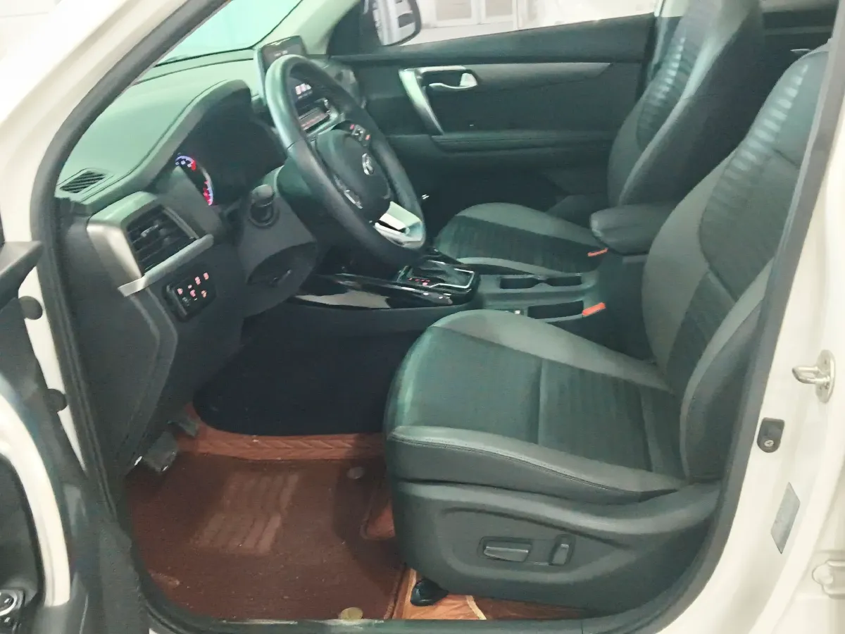 2018 Kia Sportage R 2.0L 160HP L4 6AT,autocango,china used car exporter,china ev exporter,chinese used car exporter,chinese used ev exporter