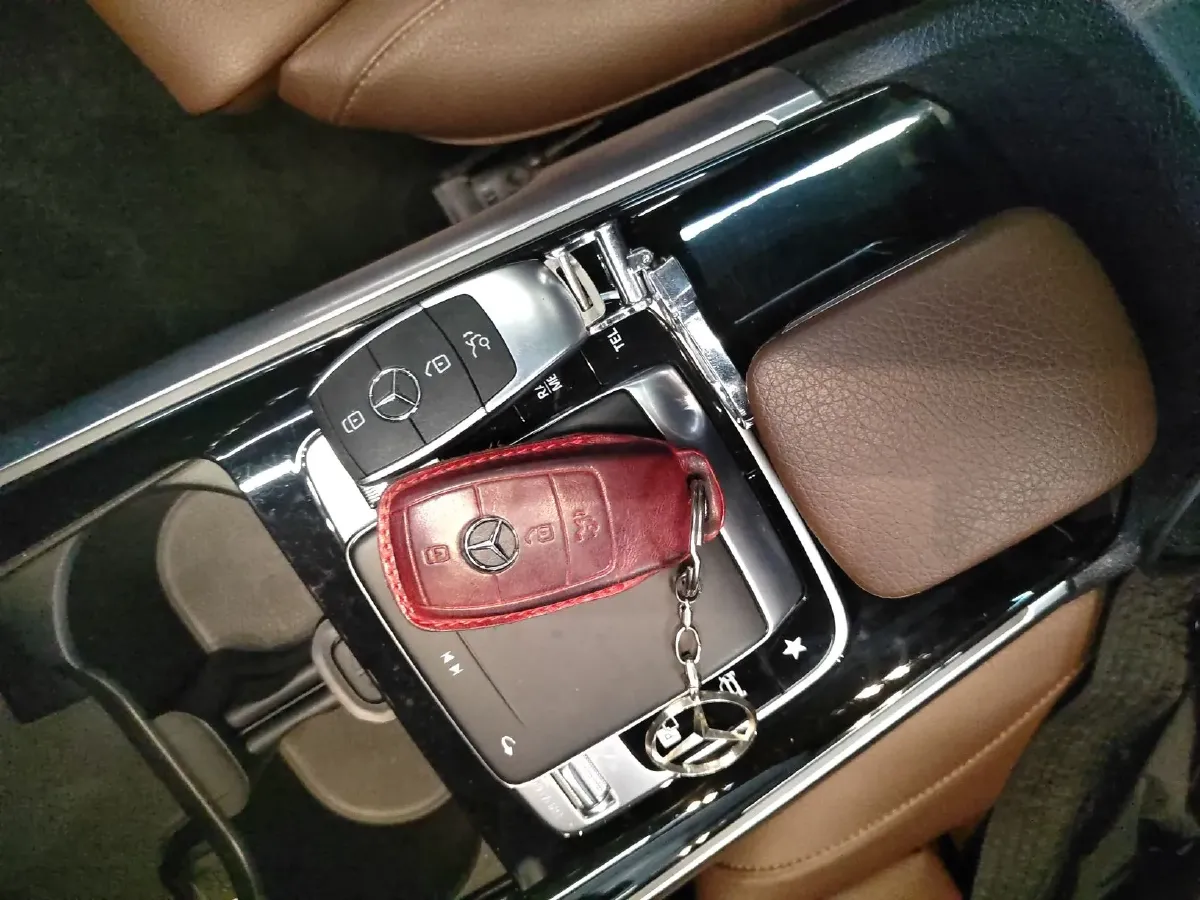 2020 Mercedes-Benz GLB Class 1.3T 163HP L4 7DCT,autocango,china used car exporter,china ev exporter,chinese used car exporter,chinese used ev exporter