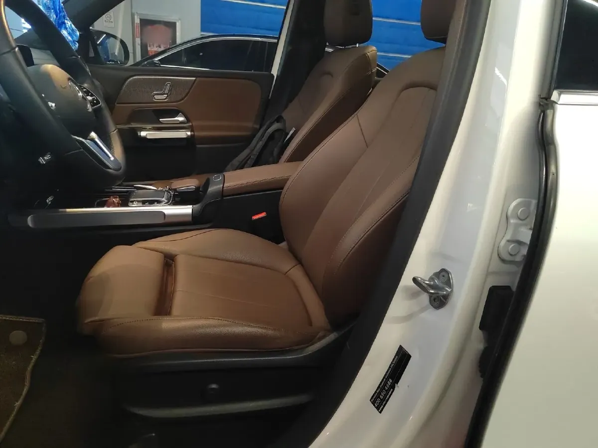 2020 Mercedes-Benz GLB Class 1.3T 163HP L4 7DCT,autocango,china used car exporter,china ev exporter,chinese used car exporter,chinese used ev exporter