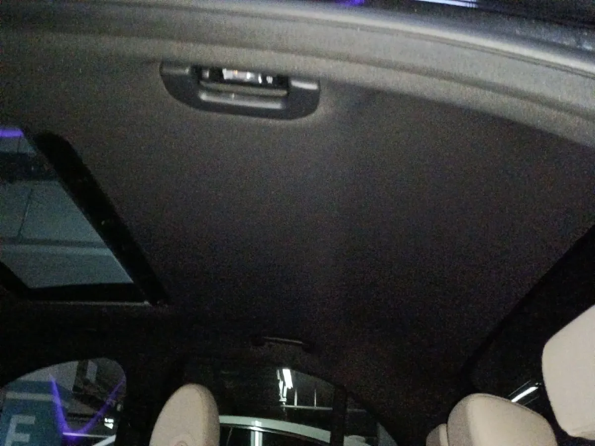 2017 Mercedes-Benz E Class 2.0T 184HP L4 9AT,autocango,china used car exporter,china ev exporter,chinese used car exporter,chinese used ev exporter