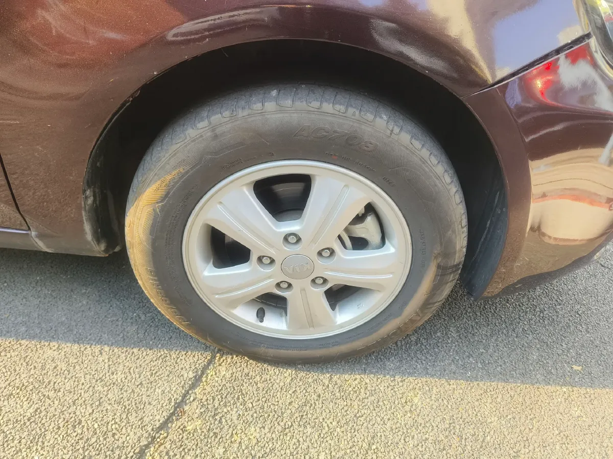 2014 Kia Forte 1.6L 123HP L4 5MT,autocango,china used car exporter,china ev exporter,chinese used car exporter,chinese used ev exporter