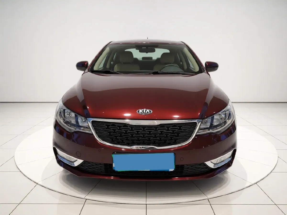 2014 Kia Forte 1.6L 123HP L4 5MT,autocango,china used car exporter,china ev exporter,chinese used car exporter,chinese used ev exporter