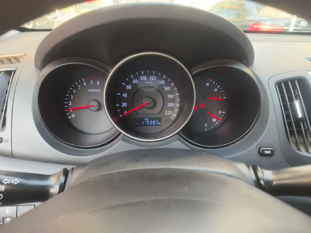 2014 Kia Forte 1.6L 123HP L4 5MT,autocango,china used car exporter,china ev exporter,chinese used car exporter,chinese used ev exporter