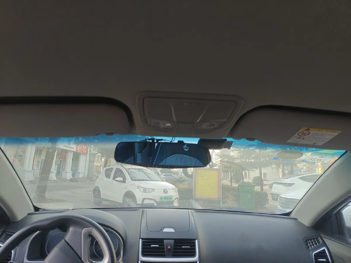 2016 Geely Emgrand 1.5L 109HP L4 5MT,autocango,china used car exporter,china ev exporter,chinese used car exporter,chinese used ev exporter