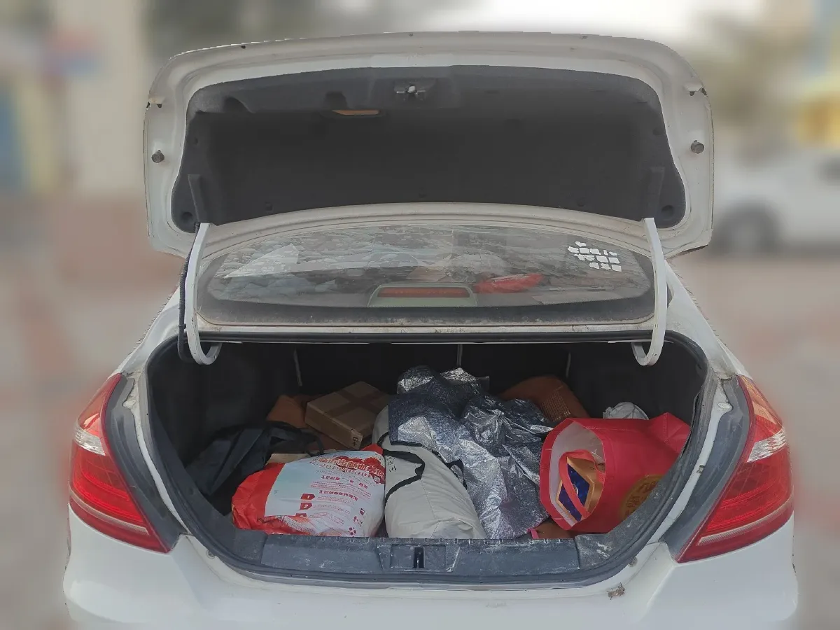 2016 Geely Emgrand 1.5L 109HP L4 5MT,autocango,china used car exporter,china ev exporter,chinese used car exporter,chinese used ev exporter