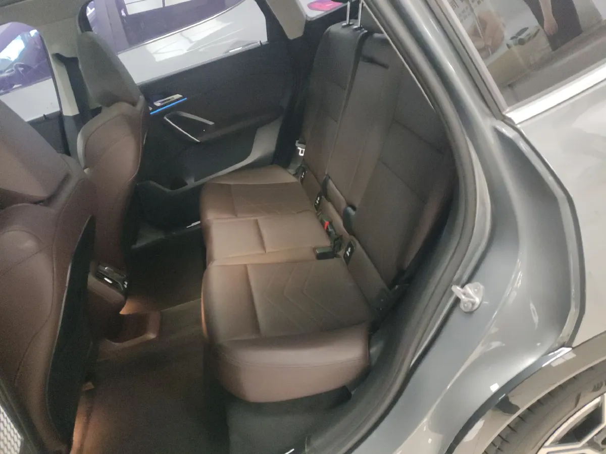 2023 BMW iX1 BEV 66.45KWH,autocango,china used car exporter,china ev exporter,chinese used car exporter,chinese used ev exporter