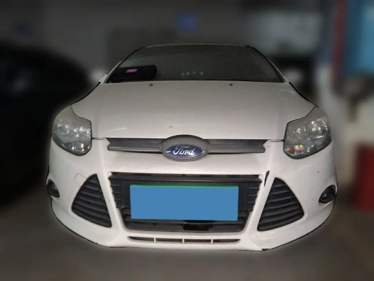 2012 Ford Focus 1.6L 125HP L4 6DCT,autocango,china used car exporter,china ev exporter,chinese used car exporter,chinese used ev exporter