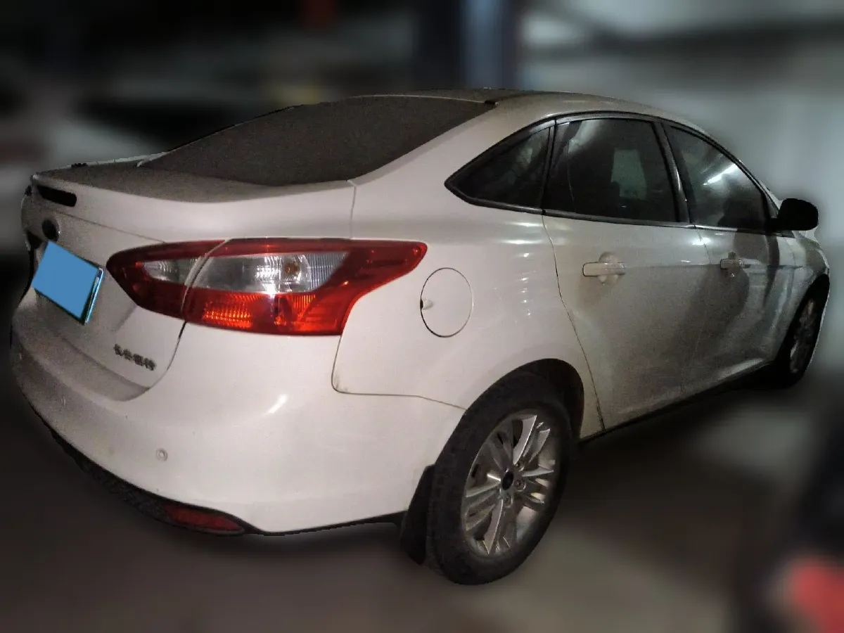 2012 Ford Focus 1.6L 125HP L4 6DCT,autocango,china used car exporter,china ev exporter,chinese used car exporter,chinese used ev exporter