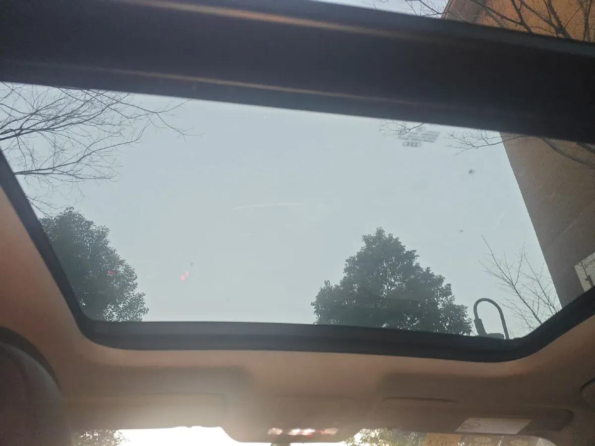 2015 Audi Q3 2.0T 170HP L4 7DCT,autocango,china used car exporter,china ev exporter,chinese used car exporter,chinese used ev exporter