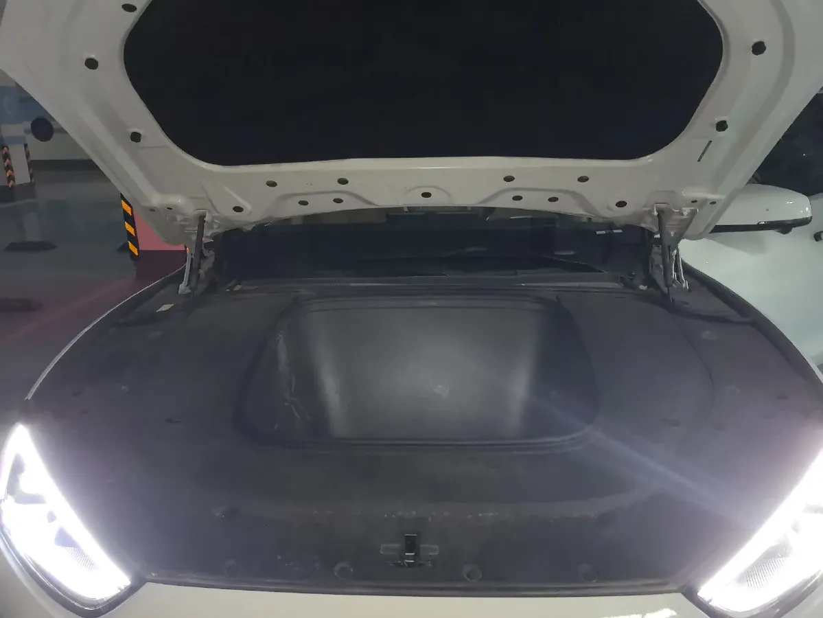 2023 HIMA AITO M5 BEV 80KWH,autocango,china used car exporter,china ev exporter,chinese used car exporter,chinese used ev exporter