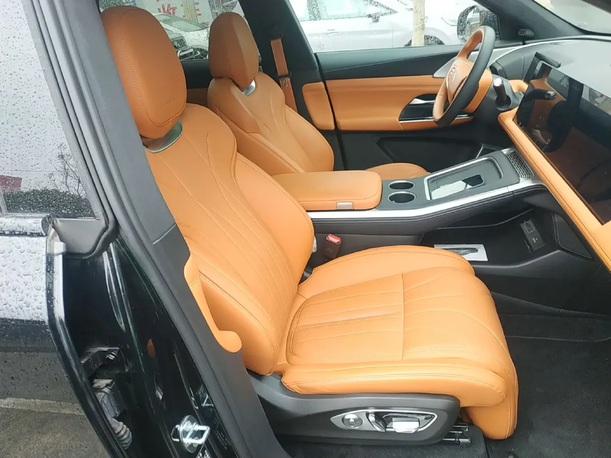 2025 Xpeng G9 BEV 79KWH,autocango,china used car exporter,china ev exporter,chinese used car exporter,chinese used ev exporter