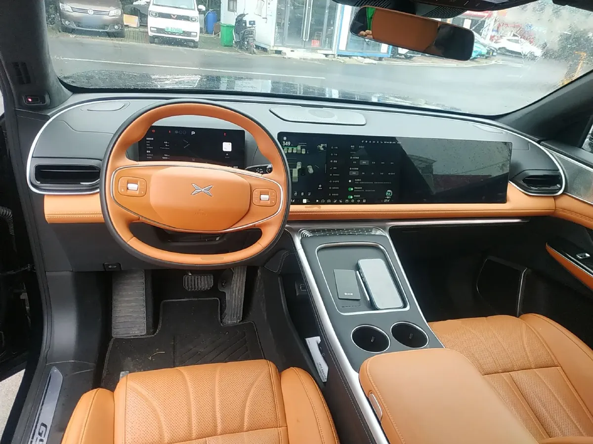 2025 Xpeng G9 BEV 79KWH,autocango,china used car exporter,china ev exporter,chinese used car exporter,chinese used ev exporter