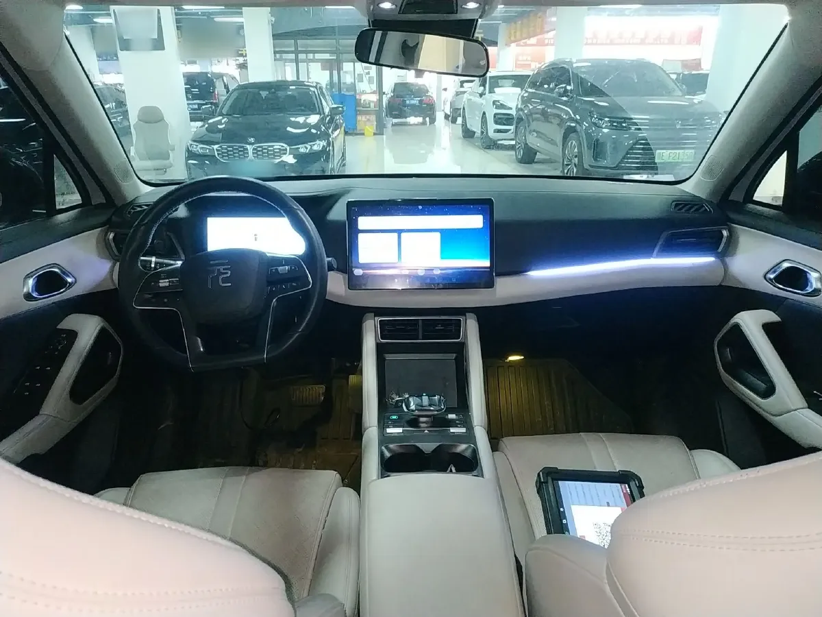 2024 BYD YuanUP BEV 45.12KWH,autocango,china used car exporter,china ev exporter,chinese used car exporter,chinese used ev exporter