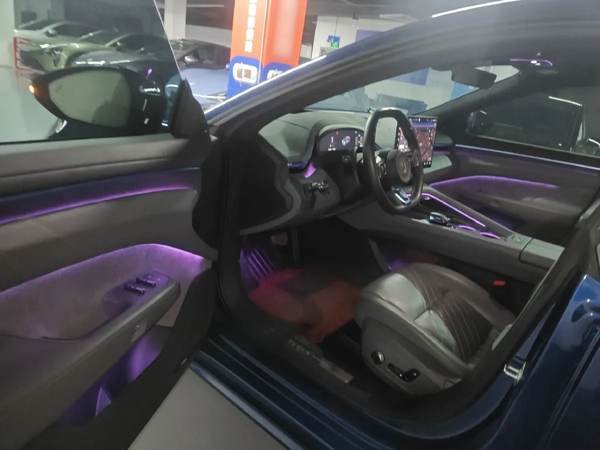 2024 Zeekr 001 BEV 100KWH,autocango,china used car exporter,china ev exporter,chinese used car exporter,chinese used ev exporter