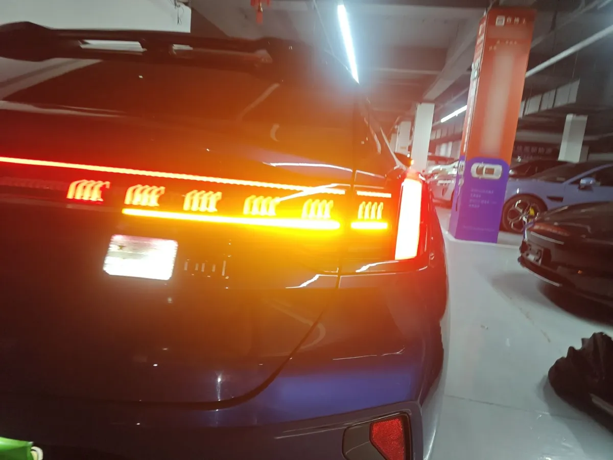 2024 Zeekr 001 BEV 100KWH,autocango,china used car exporter,china ev exporter,chinese used car exporter,chinese used ev exporter