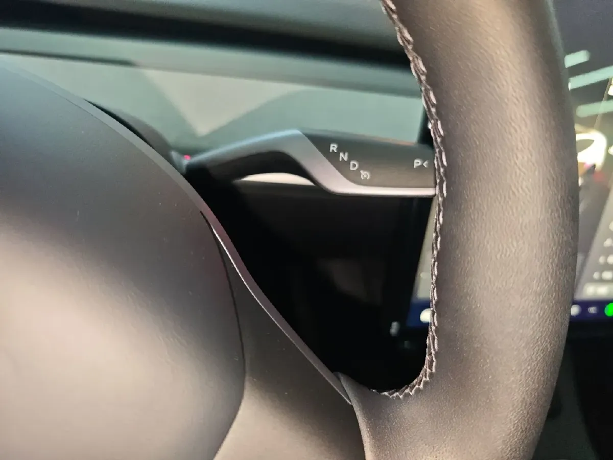 2024 Tesla Model Y BEV 60KWH,autocango,china used car exporter,china ev exporter,chinese used car exporter,chinese used ev exporter