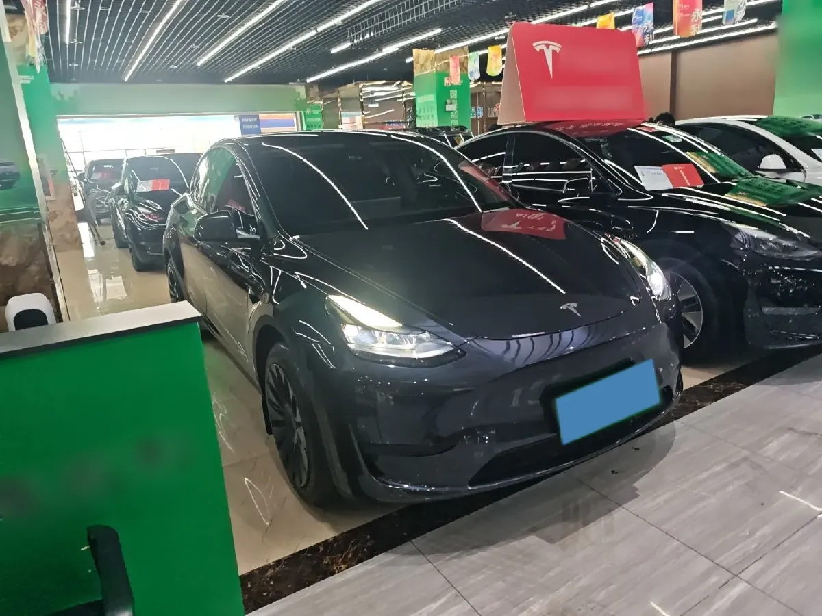 2024 Tesla Model Y BEV 60KWH,autocango,china used car exporter,china ev exporter,chinese used car exporter,chinese used ev exporter