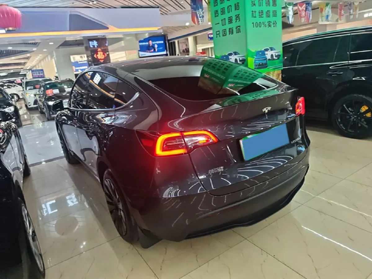 2024 Tesla Model Y BEV 60KWH,autocango,china used car exporter,china ev exporter,chinese used car exporter,chinese used ev exporter