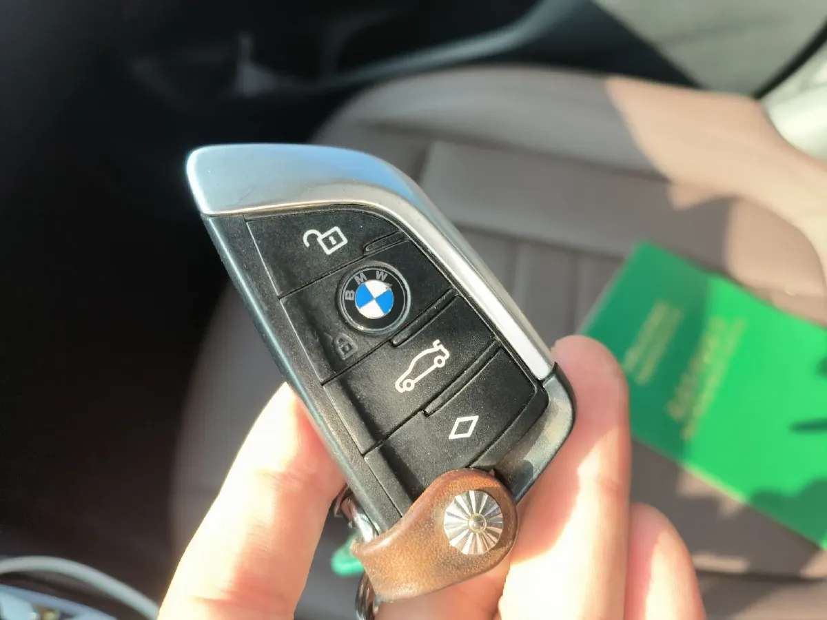 2019 BMW X3 2.0T 184HP L4 8AT,autocango,china used car exporter,china ev exporter,chinese used car exporter,chinese used ev exporter