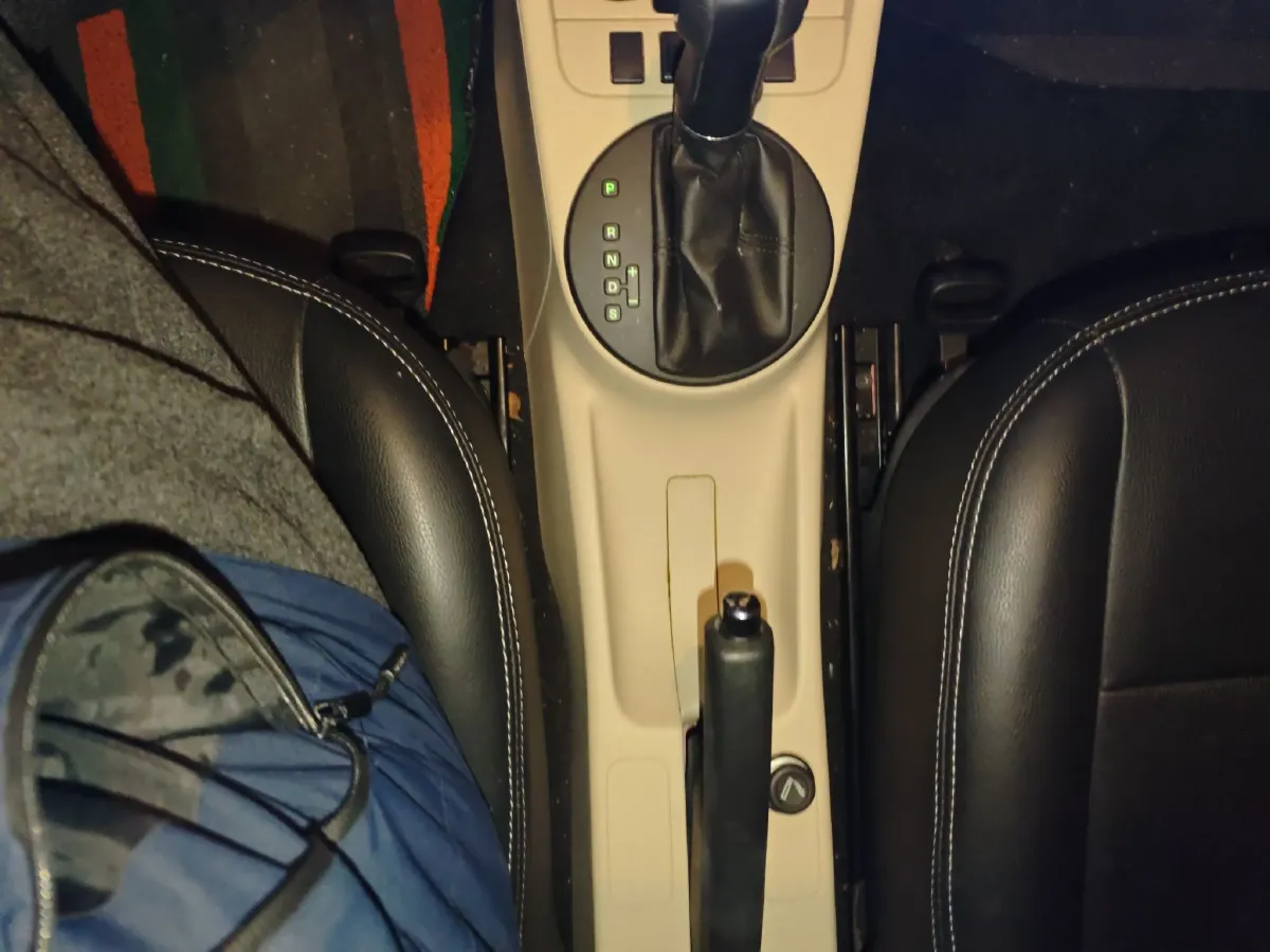 2012 Skoda Fabia 1.4L 86HP L4 6AT,autocango,china used car exporter,china ev exporter,chinese used car exporter,chinese used ev exporter