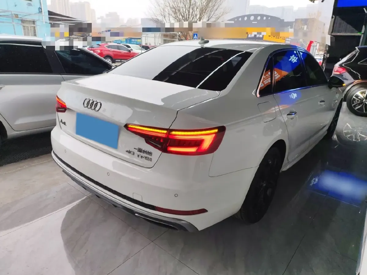 2018 Audi A4L 2.0T 190HP L4 7DCT,autocango,china used car exporter,china ev exporter,chinese used car exporter,chinese used ev exporter