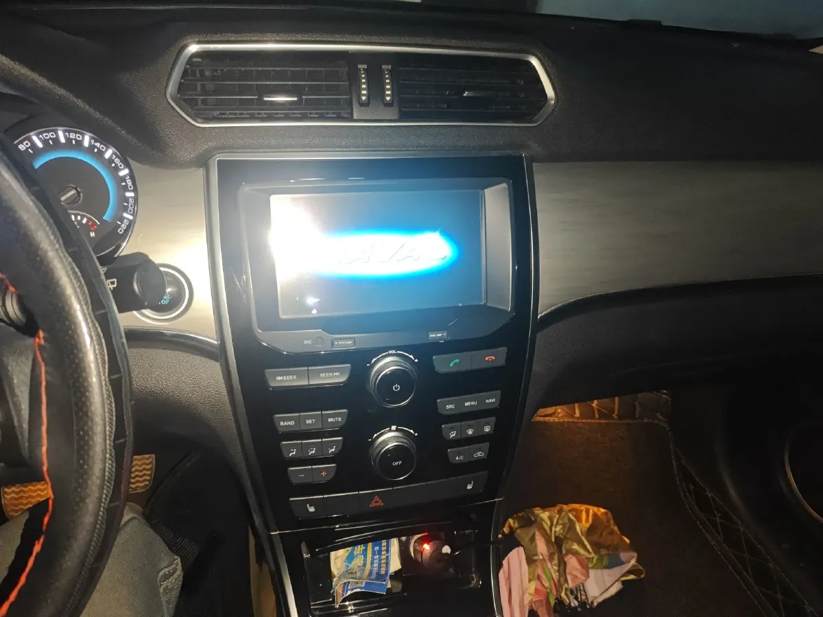 2014 Haval H2 1.5T 150HP L4 6MT,autocango,china used car exporter,china ev exporter,chinese used car exporter,chinese used ev exporter