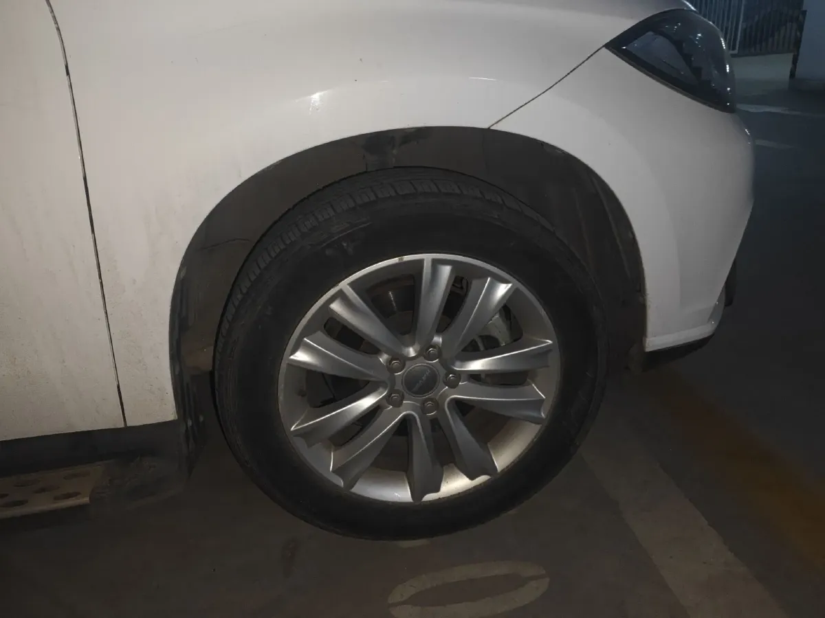 2014 Haval H2 1.5T 150HP L4 6MT,autocango,china used car exporter,china ev exporter,chinese used car exporter,chinese used ev exporter