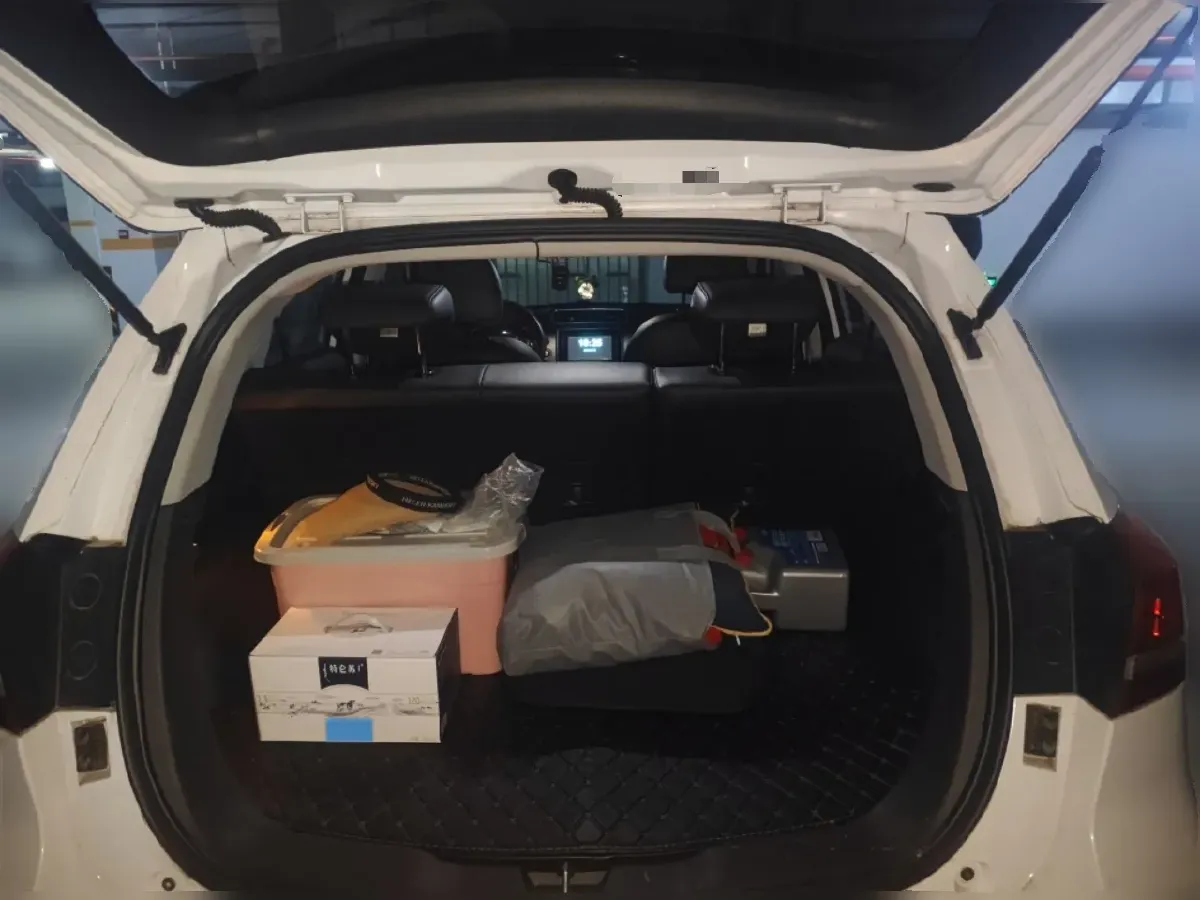 2014 Haval H2 1.5T 150HP L4 6MT,autocango,china used car exporter,china ev exporter,chinese used car exporter,chinese used ev exporter