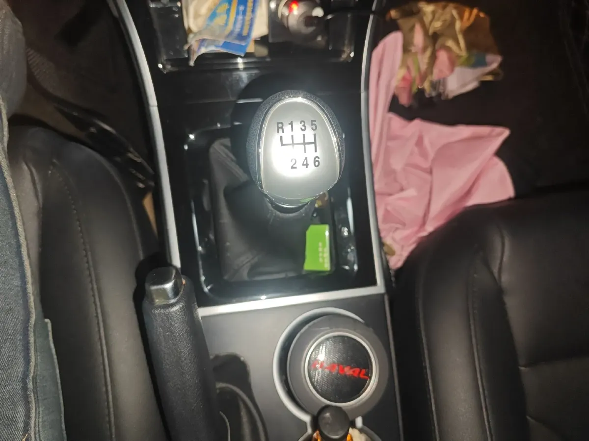 2014 Haval H2 1.5T 150HP L4 6MT,autocango,china used car exporter,china ev exporter,chinese used car exporter,chinese used ev exporter