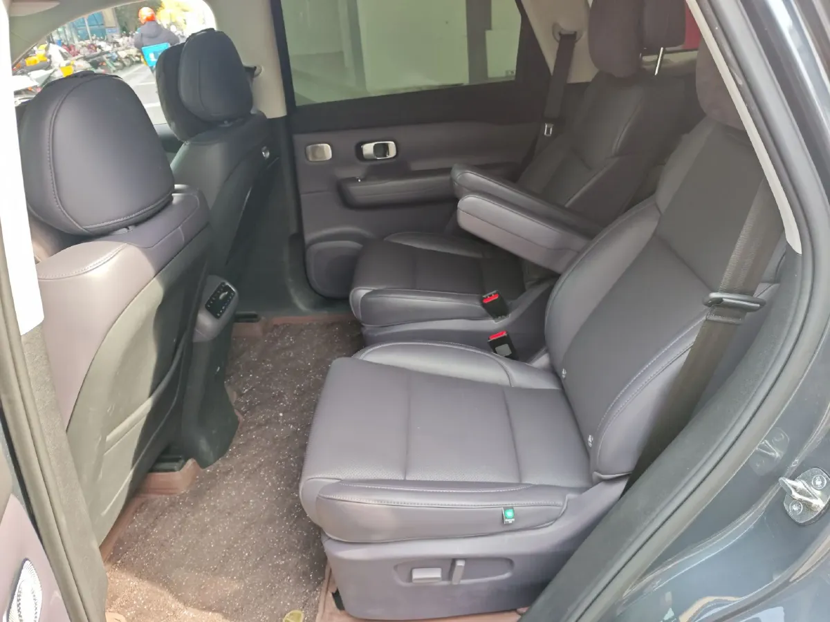 2024 Leapmotor C16 1.5L 95HP L4 REEV 28.4KWH,autocango,china used car exporter,china ev exporter,chinese used car exporter,chinese used ev exporter