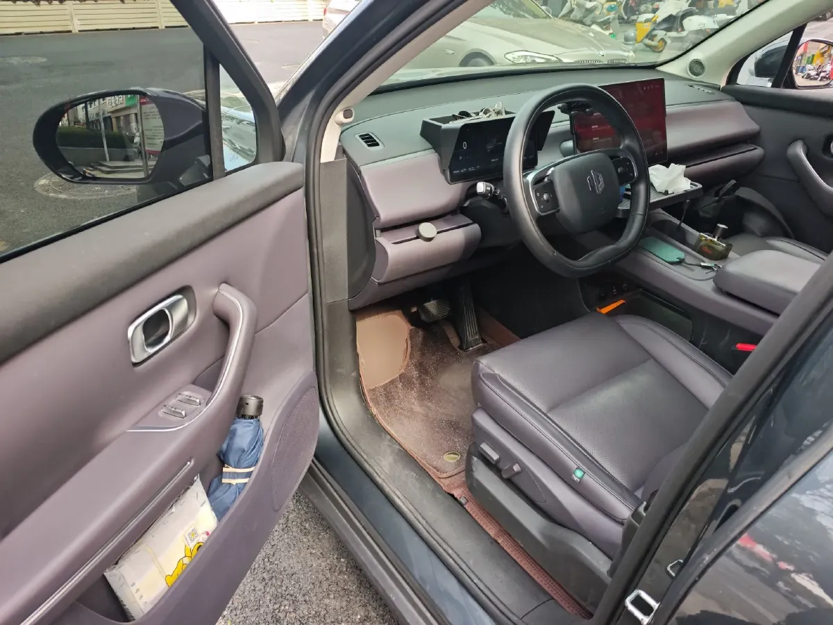 2024 Leapmotor C16 1.5L 95HP L4 REEV 28.4KWH,autocango,china used car exporter,china ev exporter,chinese used car exporter,chinese used ev exporter