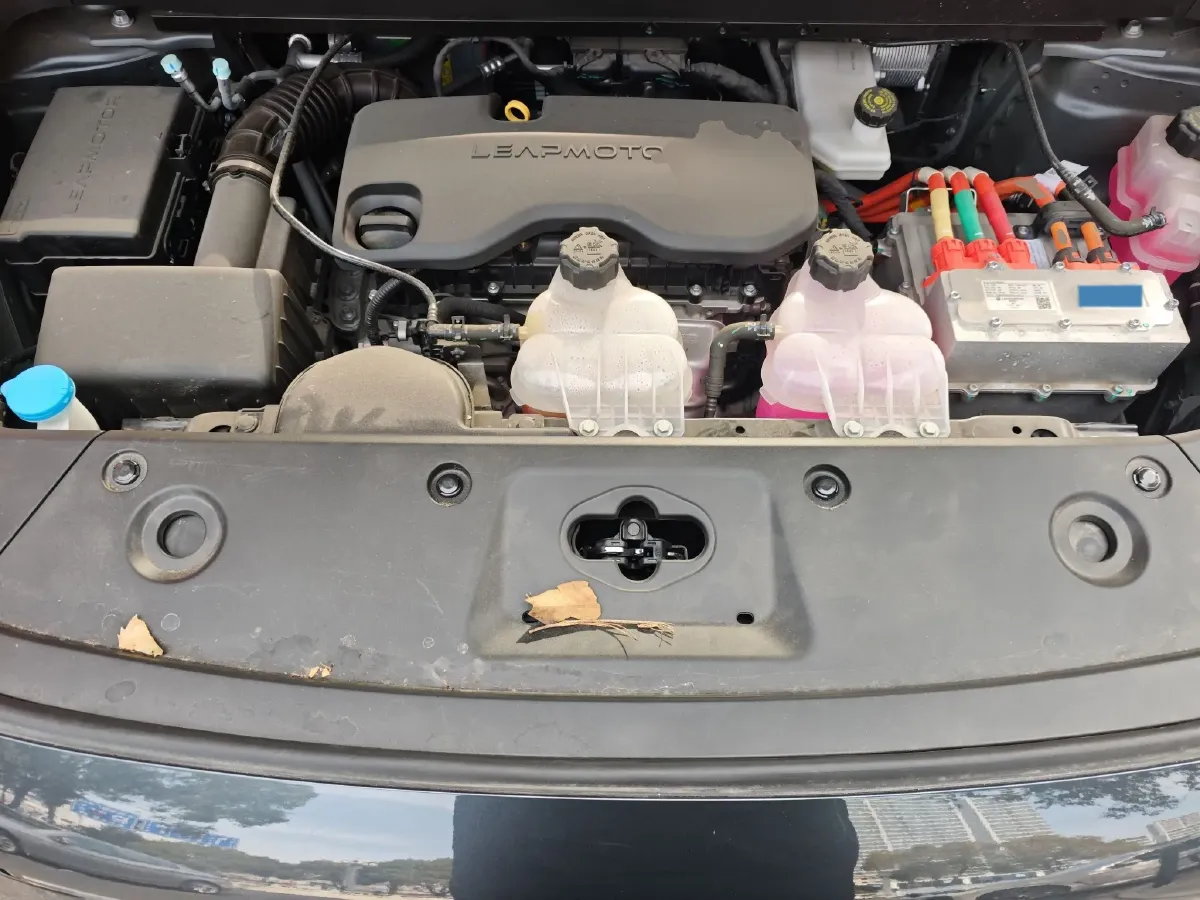 2024 Leapmotor C16 1.5L 95HP L4 REEV 28.4KWH,autocango,china used car exporter,china ev exporter,chinese used car exporter,chinese used ev exporter