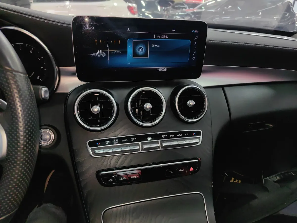 2020 Mercedes-Benz C Class 1.5T 184HP L4 9AT,autocango,china used car exporter,china ev exporter,chinese used car exporter,chinese used ev exporter