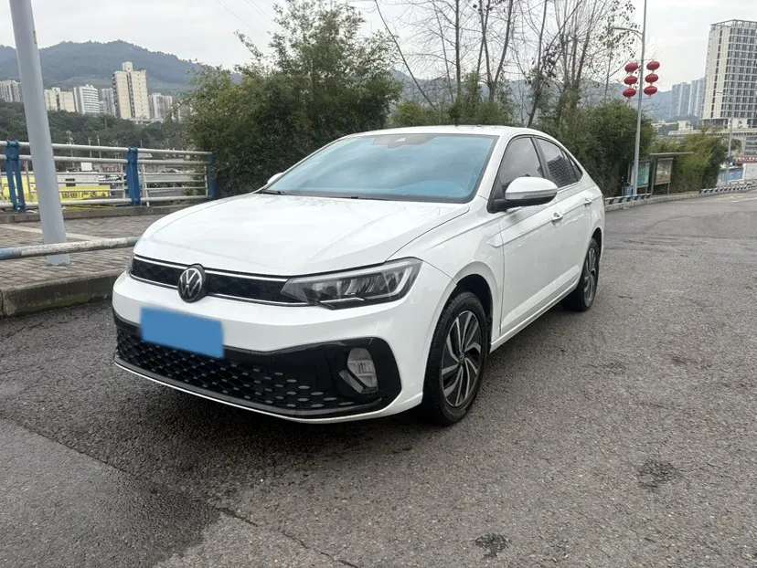 2023 Geely Coolray 1.5T 181HP L4 7DCT,autocango,china used car exporter,china ev exporter,chinese used car exporter,chinese used ev exporter