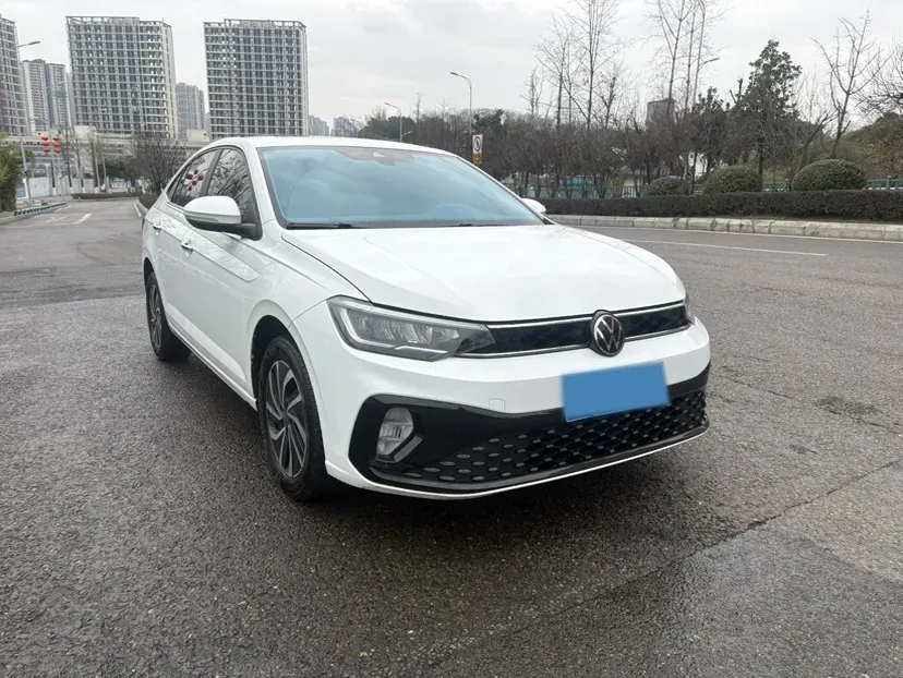2023 Geely Coolray 1.5T 181HP L4 7DCT,autocango,china used car exporter,china ev exporter,chinese used car exporter,chinese used ev exporter