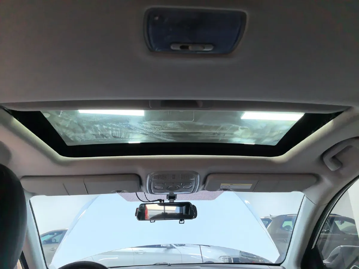 2019 Toyota Yaris L 1.5L 110HP L4 CVT,autocango,china used car exporter,china ev exporter,chinese used car exporter,chinese used ev exporter