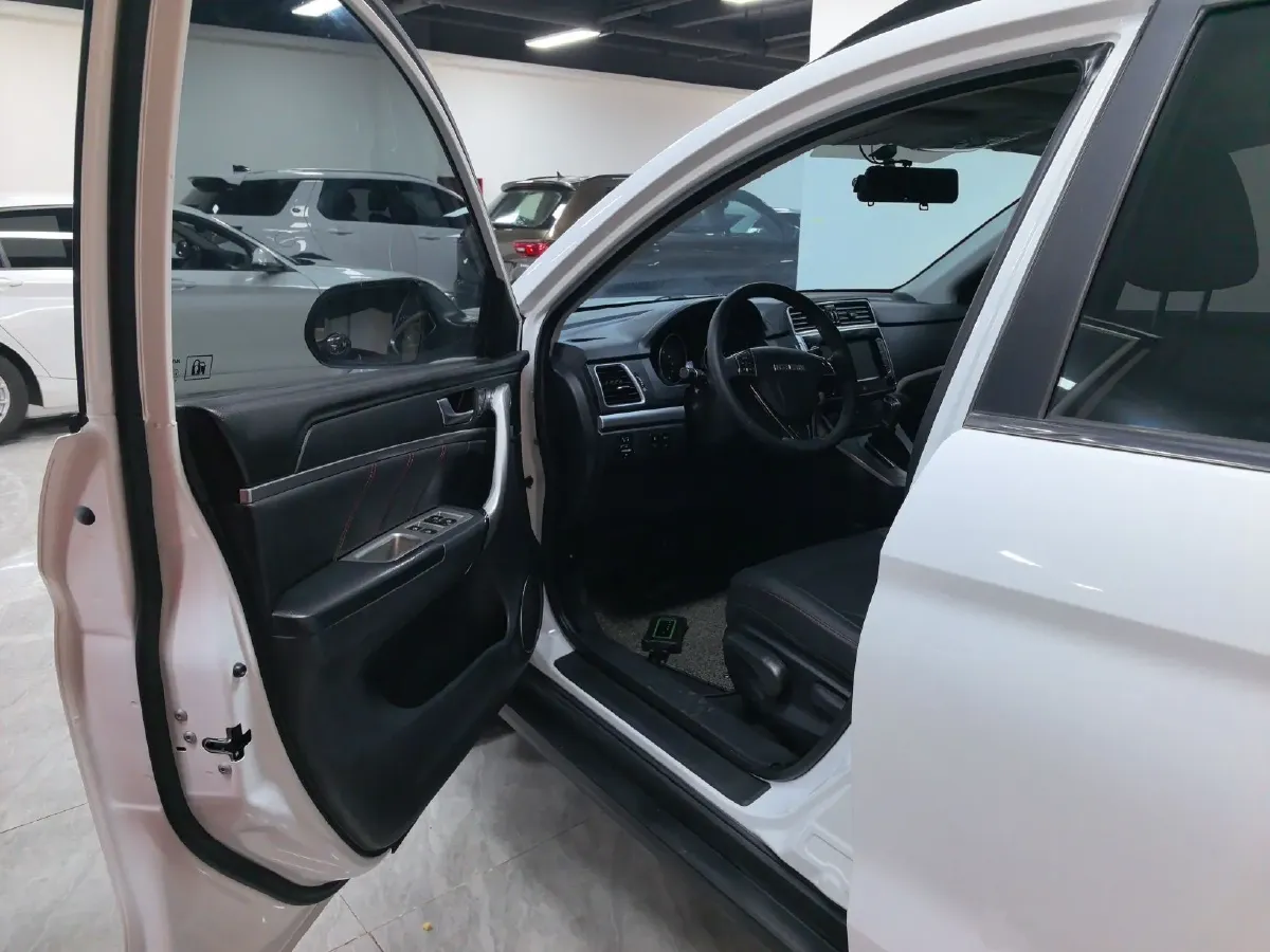 2019 Toyota Yaris L 1.5L 110HP L4 CVT,autocango,china used car exporter,china ev exporter,chinese used car exporter,chinese used ev exporter