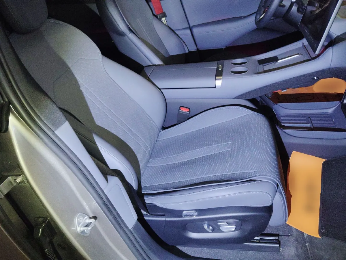 2025 MI YU7 BEV 96.3KWH,autocango,china used car exporter,china ev exporter,chinese used car exporter,chinese used ev exporter