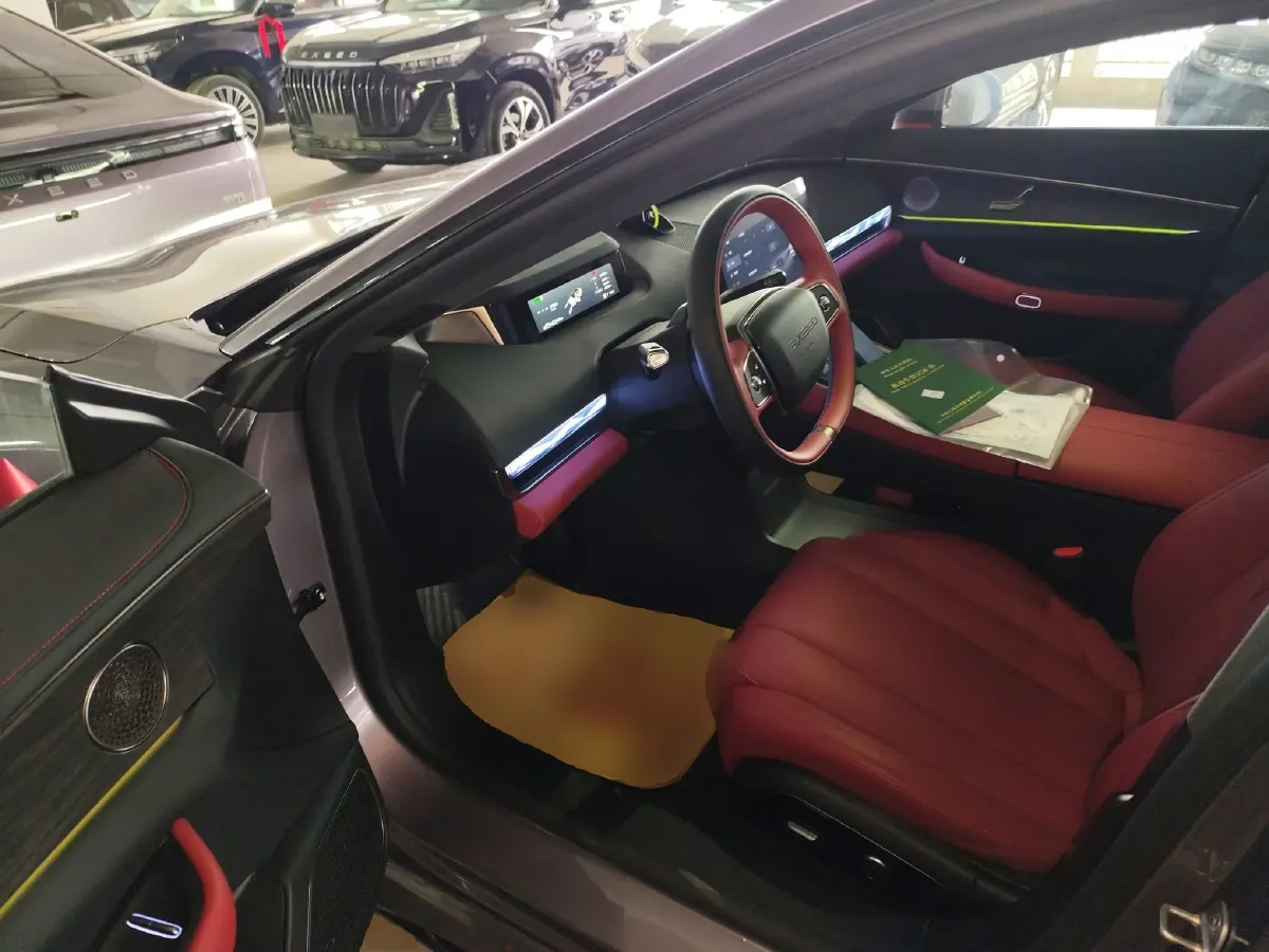 2025 Exceed Sterra ES REEV 156HP REEV 34.7KWH,autocango,china used car exporter,china ev exporter,chinese used car exporter,chinese used ev exporter