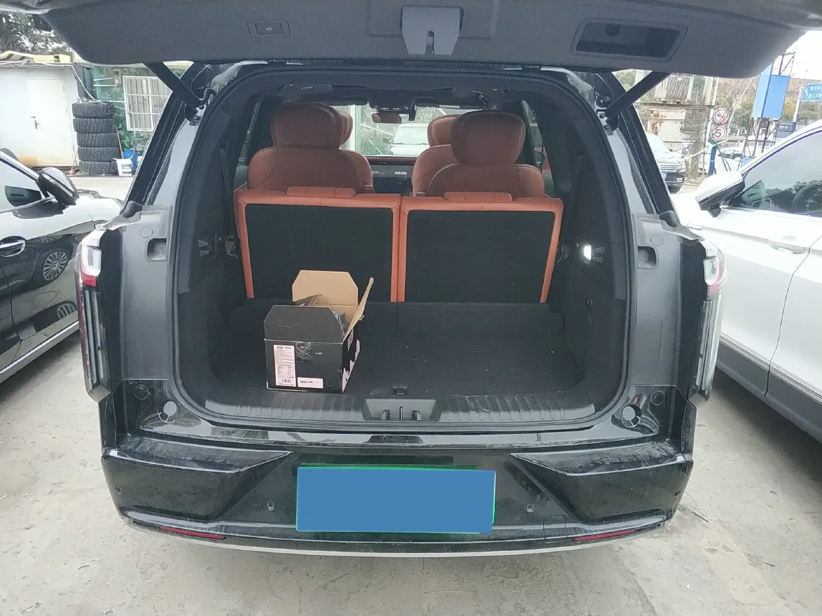 2025 Exceed VXC-DM 1.5T 156HP L4 3DHT PHEV 34.46KWH,autocango,china used car exporter,china ev exporter,chinese used car exporter,chinese used ev exporter
